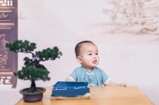 阿克苏孕妇几个月有反应